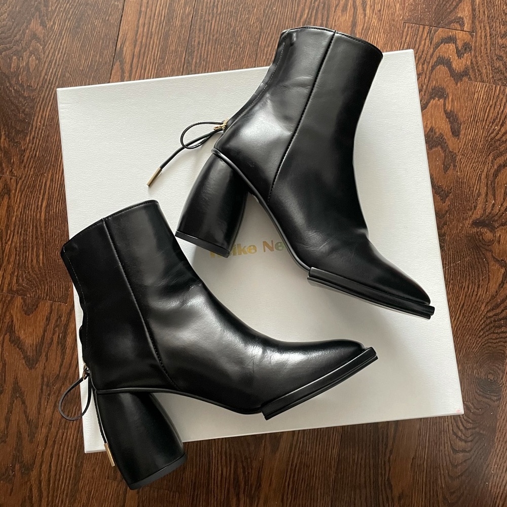 Reike Nen Black leather ankle boots